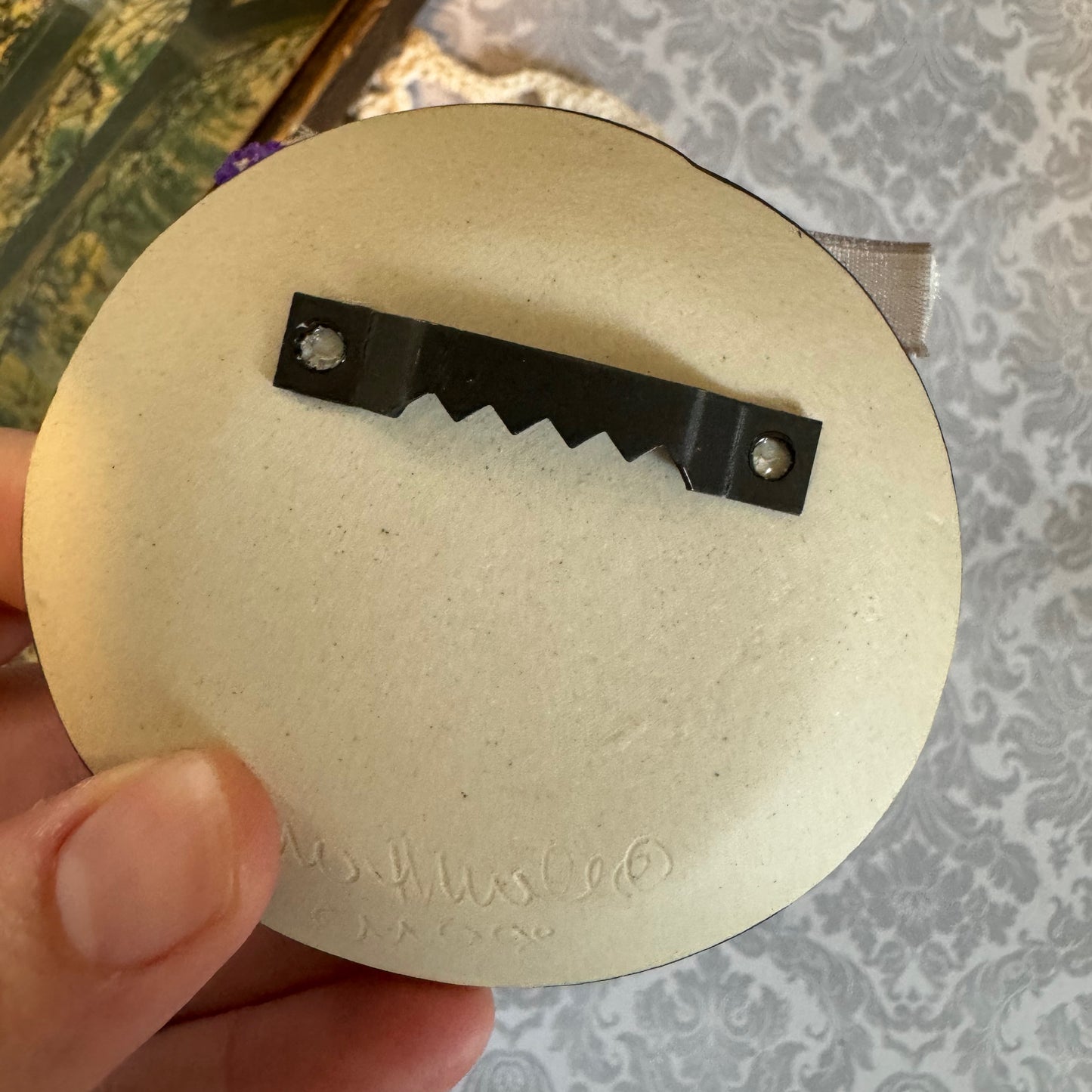 Mini round Cottage Garden Ghost Portrait - Viola