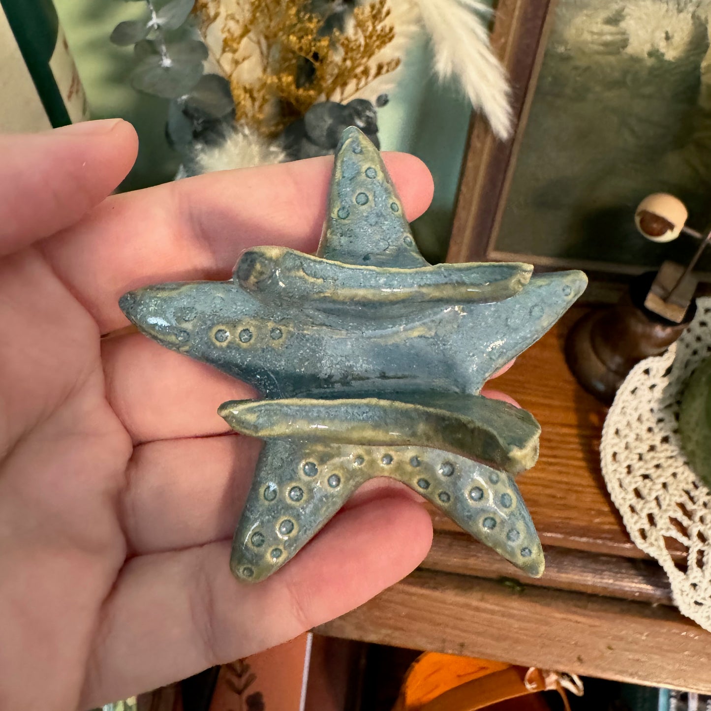 Handmade ceramic crescent moon and star tarot card holder. *SECONDS*