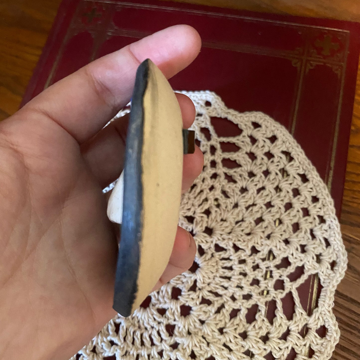 Mini round Cottage Garden Ghost Portrait - Billy