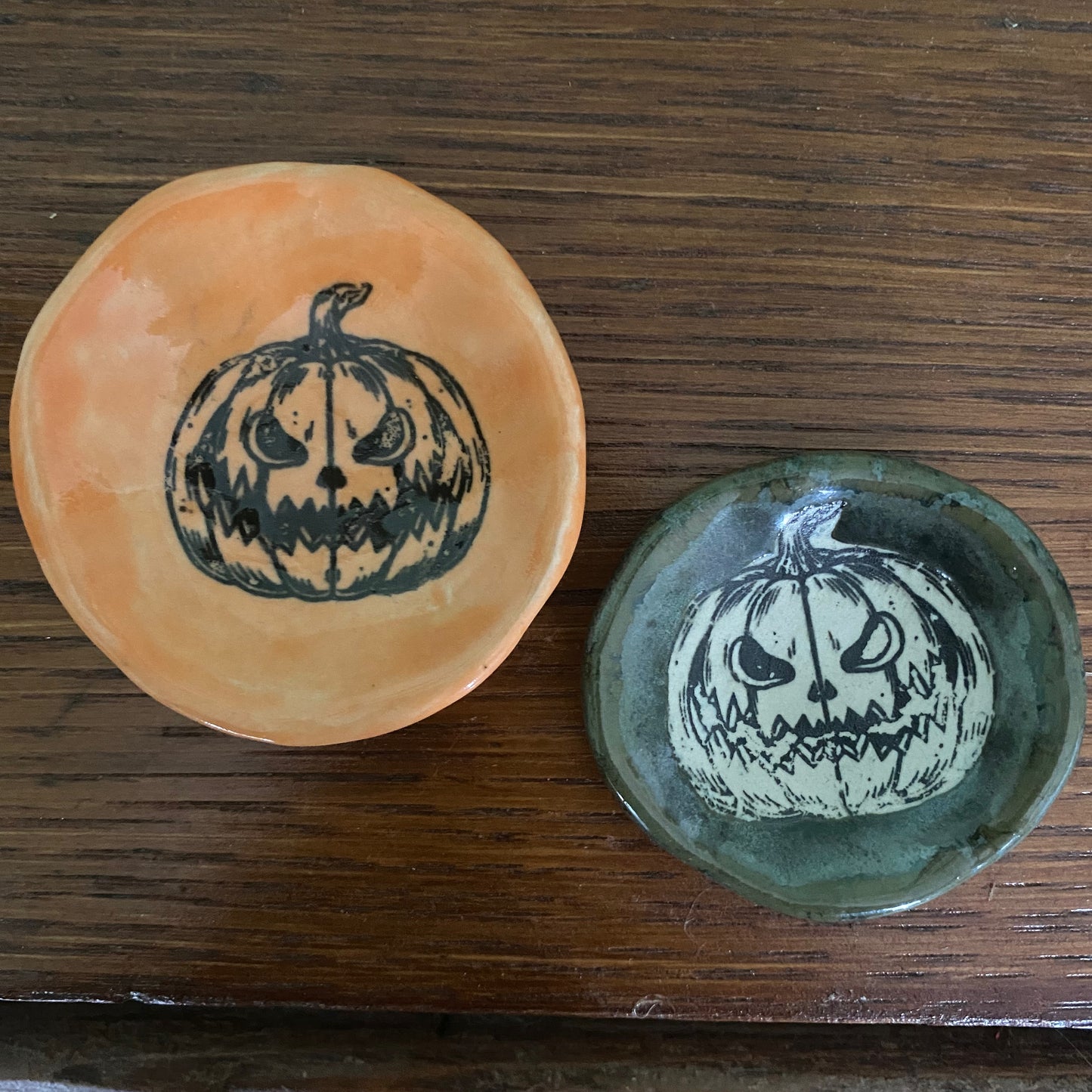 Set of 2 ceramic Jack o Lantern trinket dishes