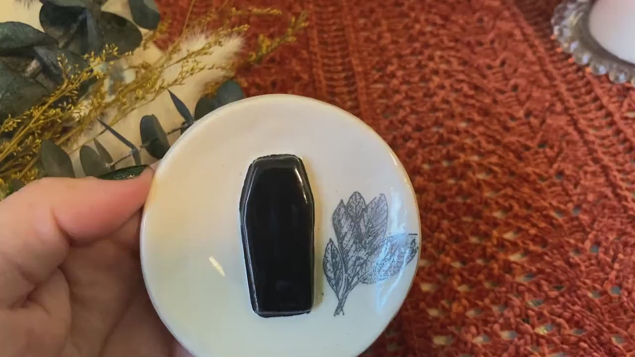 Handmade ceramic coffin trinket dish with sage herb design. Black white gothic ring dish. Witchcore home decor. Ancestor altar offering dish