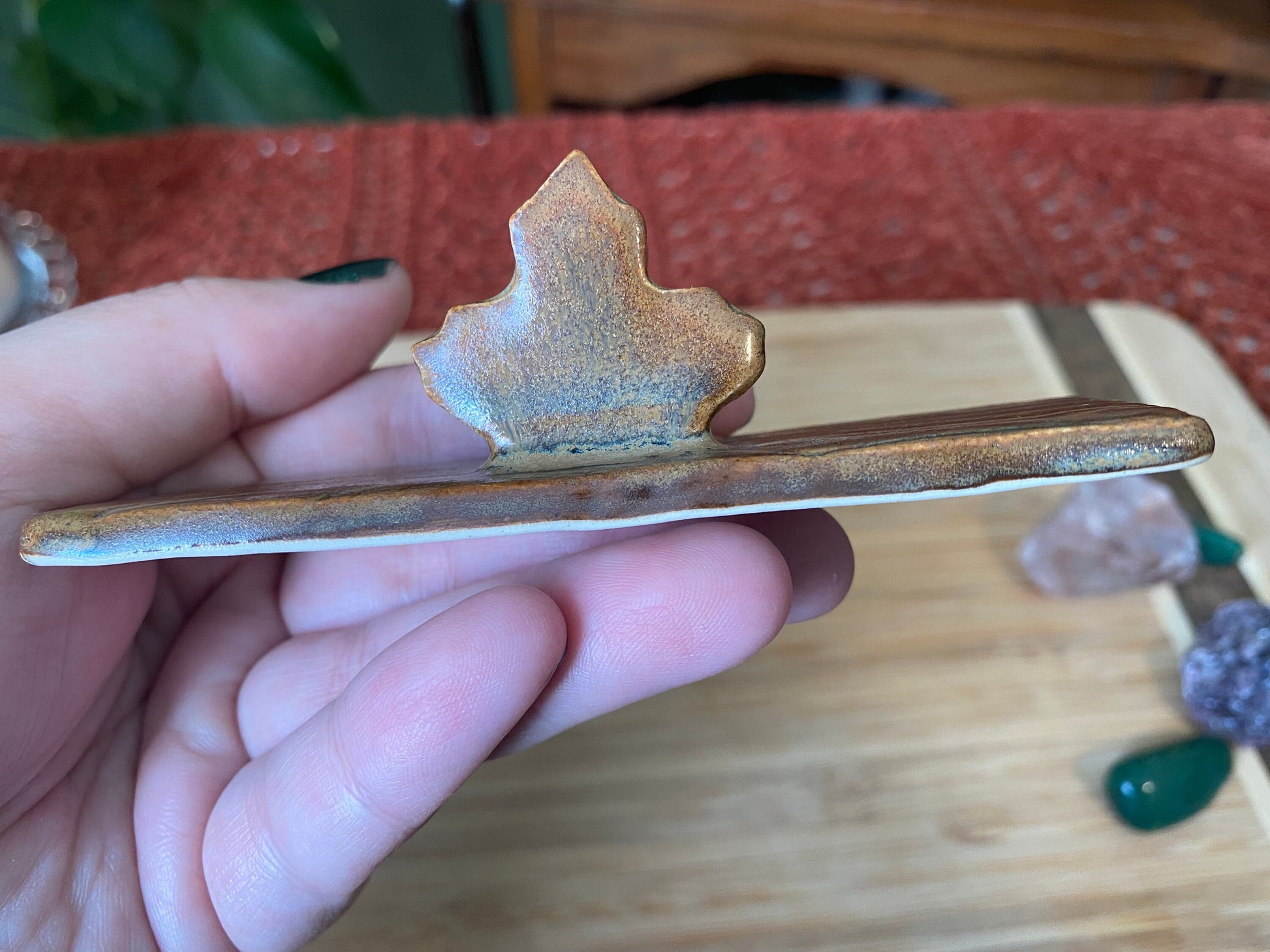 Handmade ceramic leaves tarot holder set- includes tarot stand for card of the day & tarot deck holder. Autumn forest witch altar decor gift