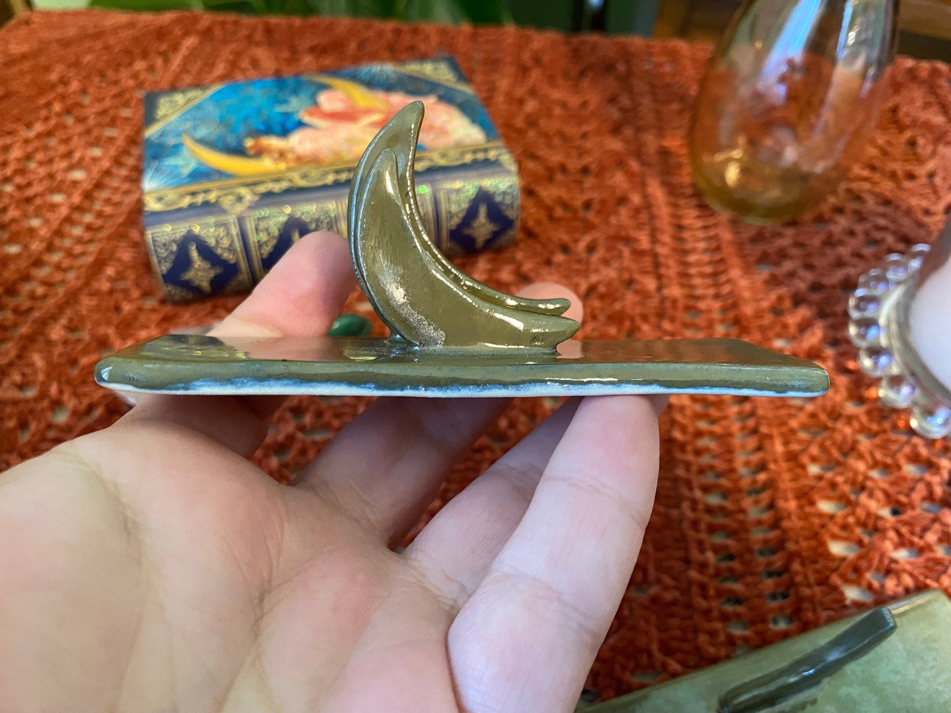 Handmade ceramic crescent moon tarot holder set- includes tarot stand for card of the day & tarot deck holder. Lunar witch altar decor gift