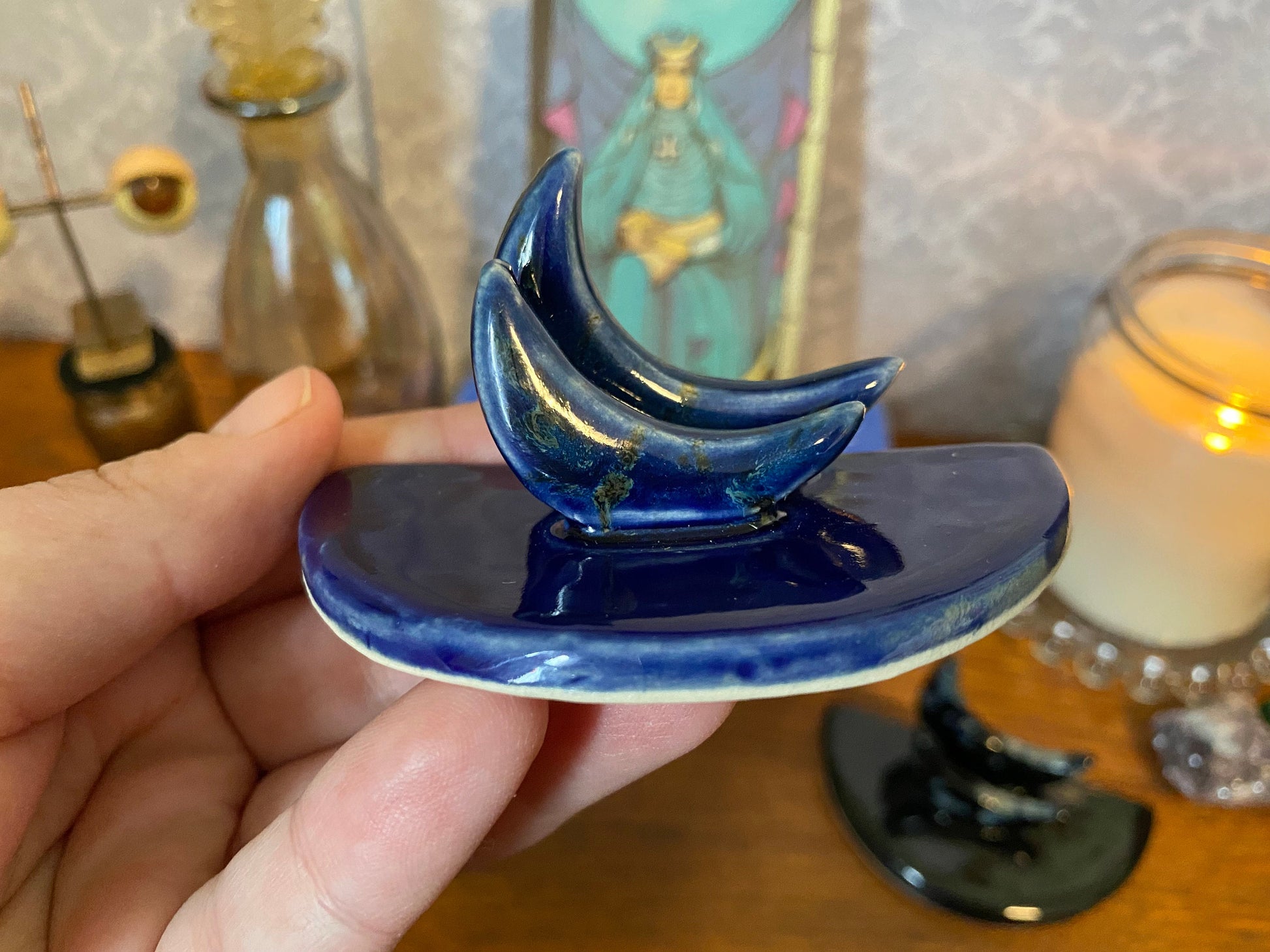 Handmade ceramic crescent moon tarot card holder. *SECONDS* Tarot stand for card of the day daily one card draw. Lunar witch altar decor