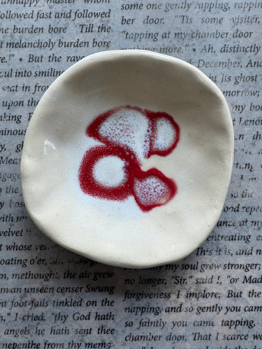 Ceramic bloodspot trinket dish 02
