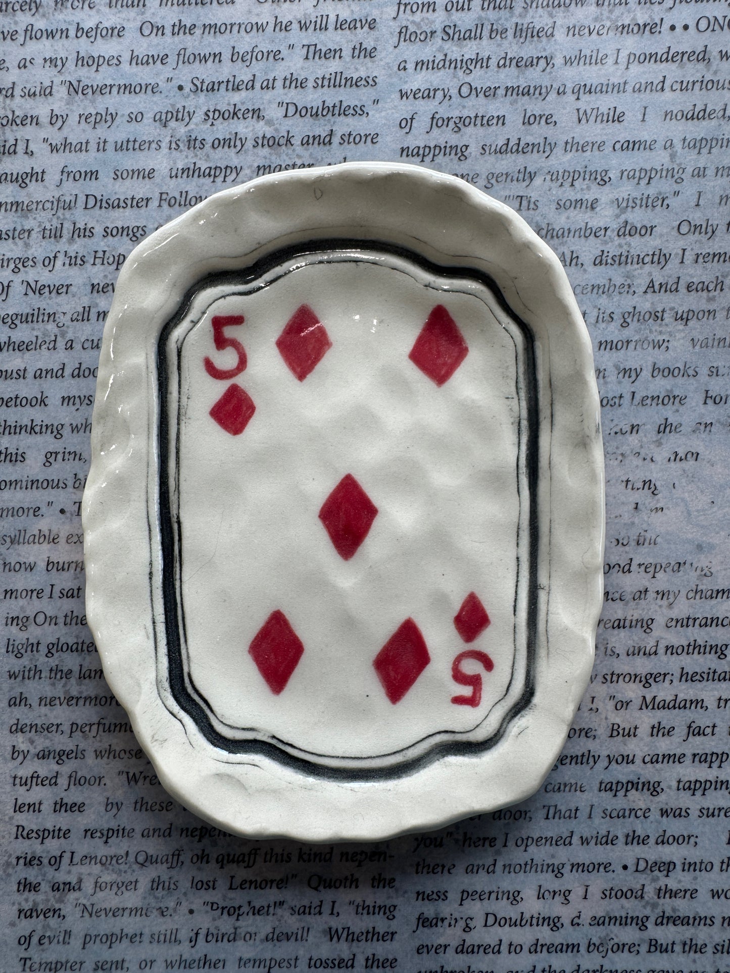 Ceramic five of diamonds playing card trinket dish