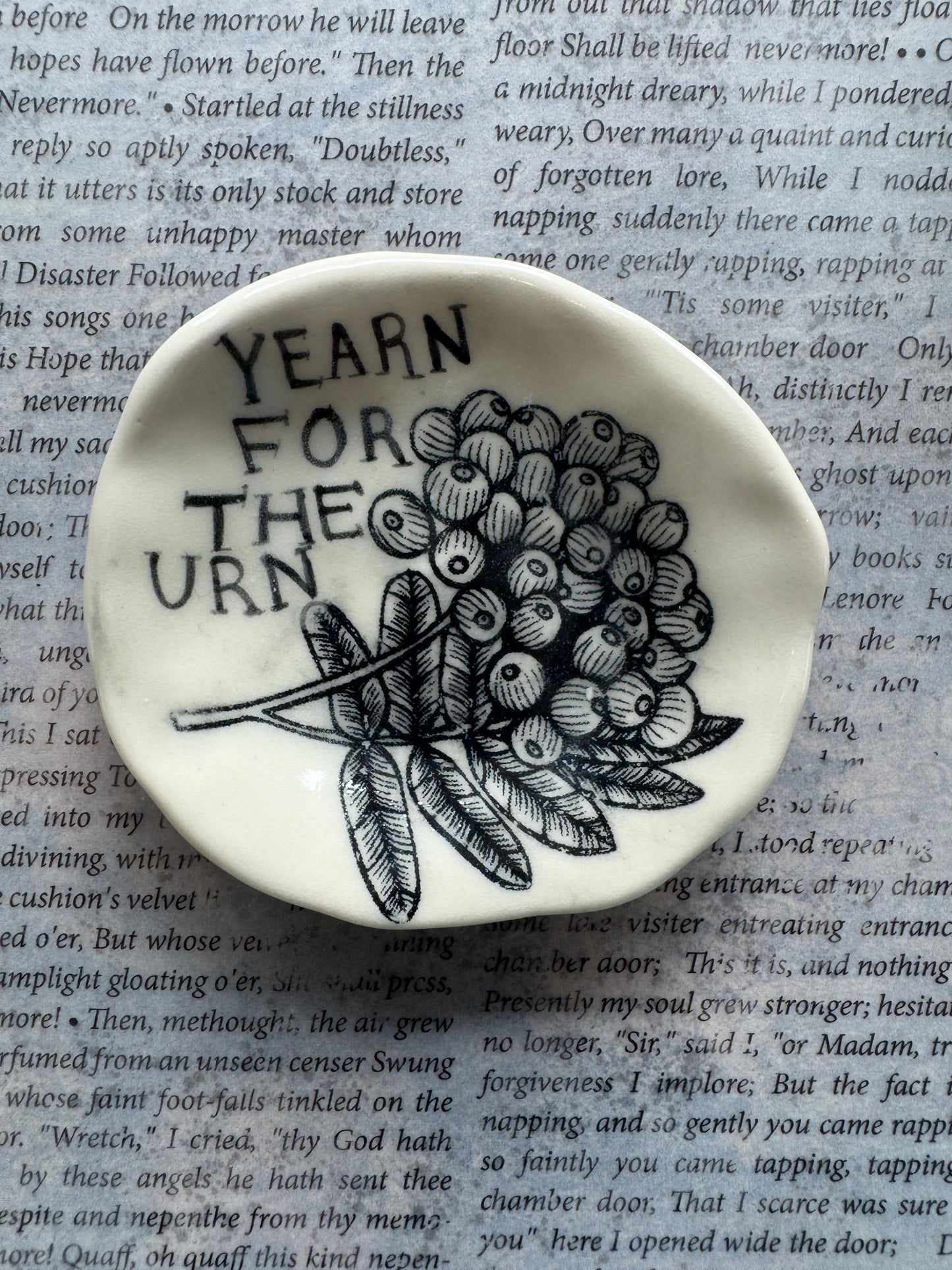 Ceramic yearn for the urn trinket dish